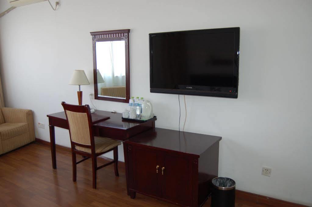 Lakeside Holiday Inn Thượng Hải Ngoại thất bức ảnh